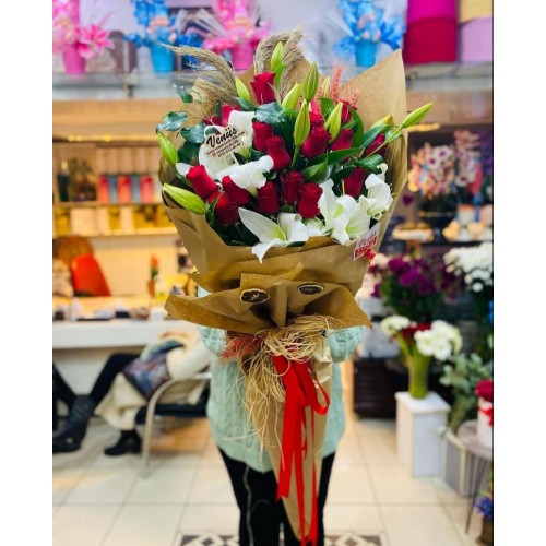 Kazablanka ve Gül Buketi
